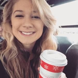 Meet your Posher, Mackenzie